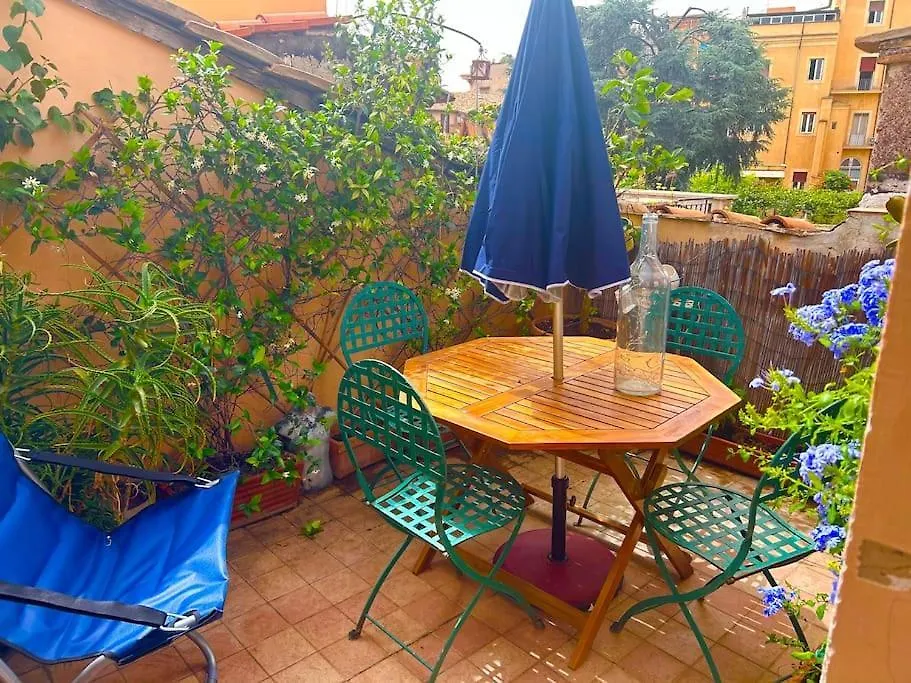 Centralissimo Appartamento Con Terrazza Rzym 0*,